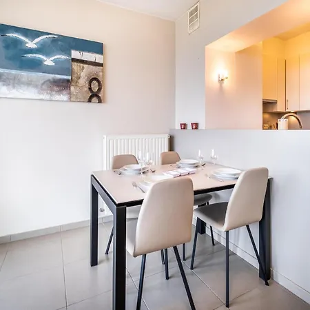 Apartment Vitalo 401 With Sea View Located On The Dike, Cleaning Included